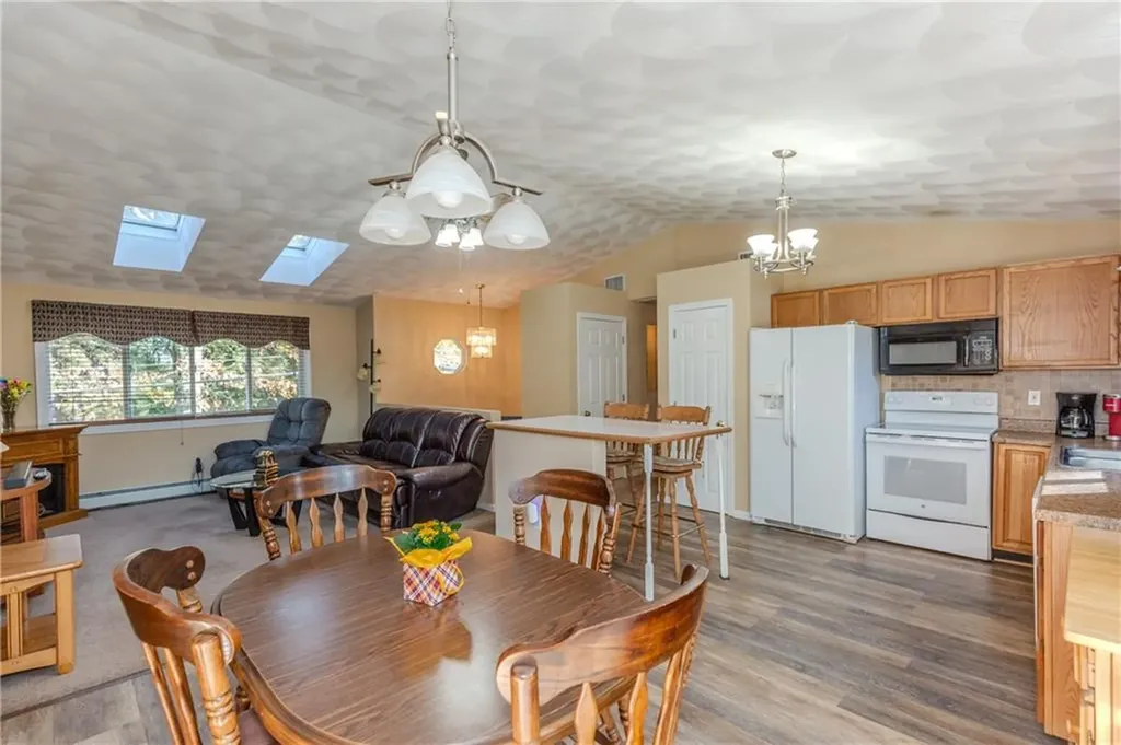 5 Kingston Street Johnston RI 02919