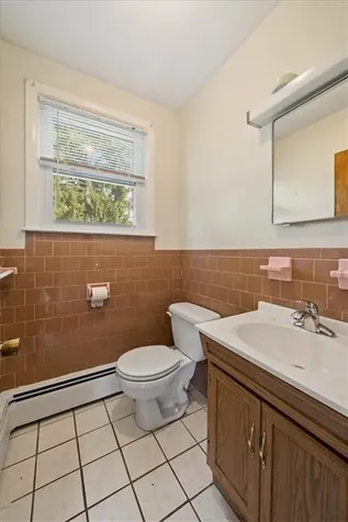 7 Sleepy Hollow Road East Greenwich RI 02818