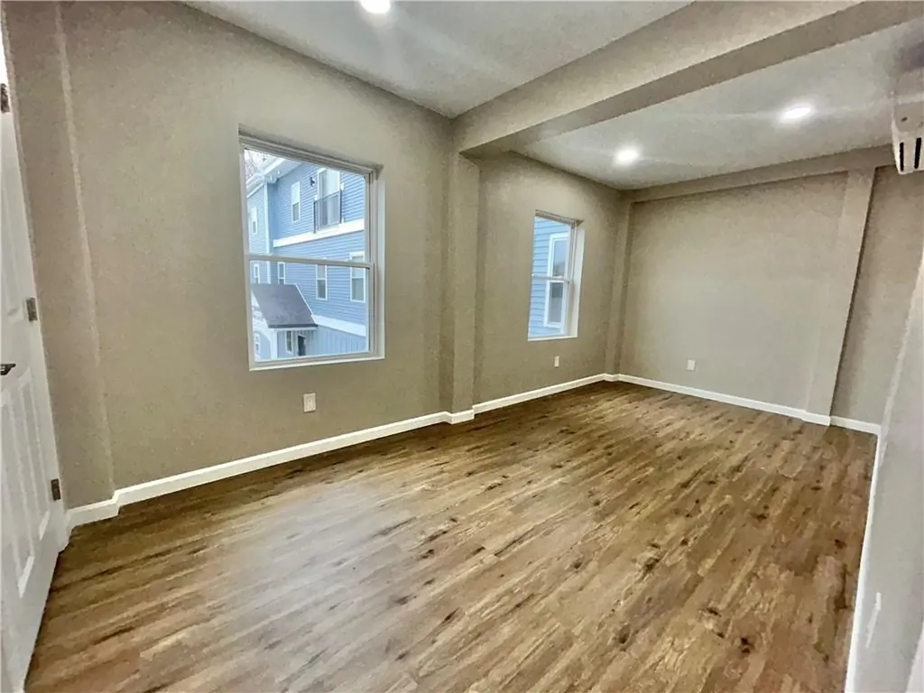 122 Chestnut Street Central Falls RI 02863