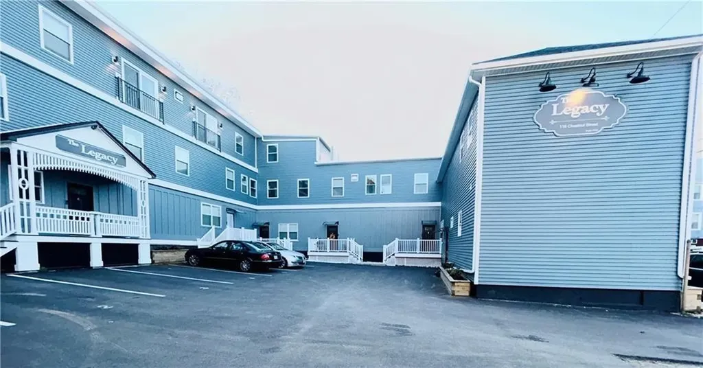 122 Chestnut Street Central Falls RI 02863