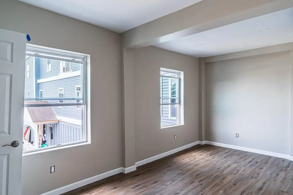 122 Chestnut Street Central Falls RI 02863