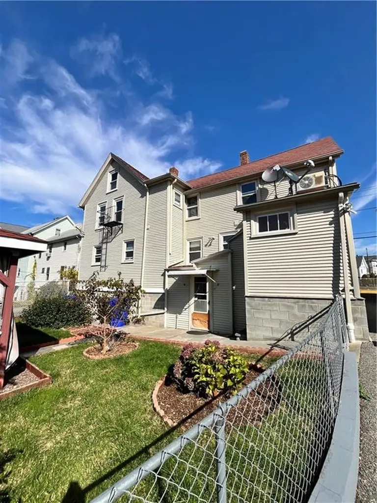 224 Washington Street Central Falls RI 02863