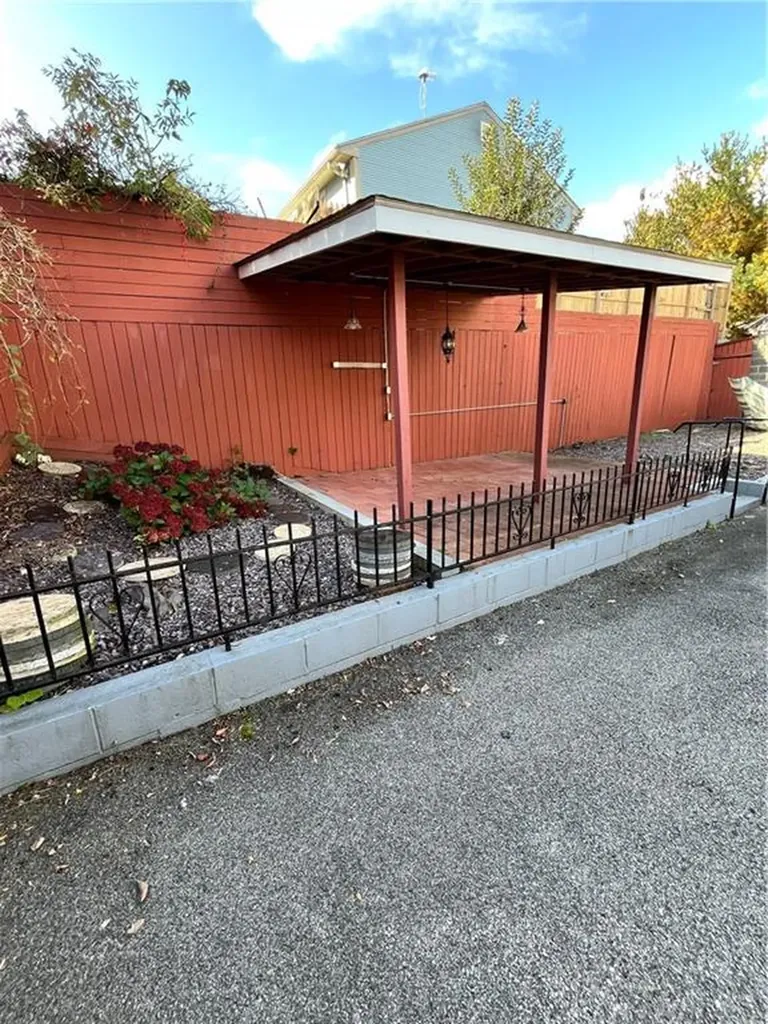 224 Washington Street Central Falls RI 02863