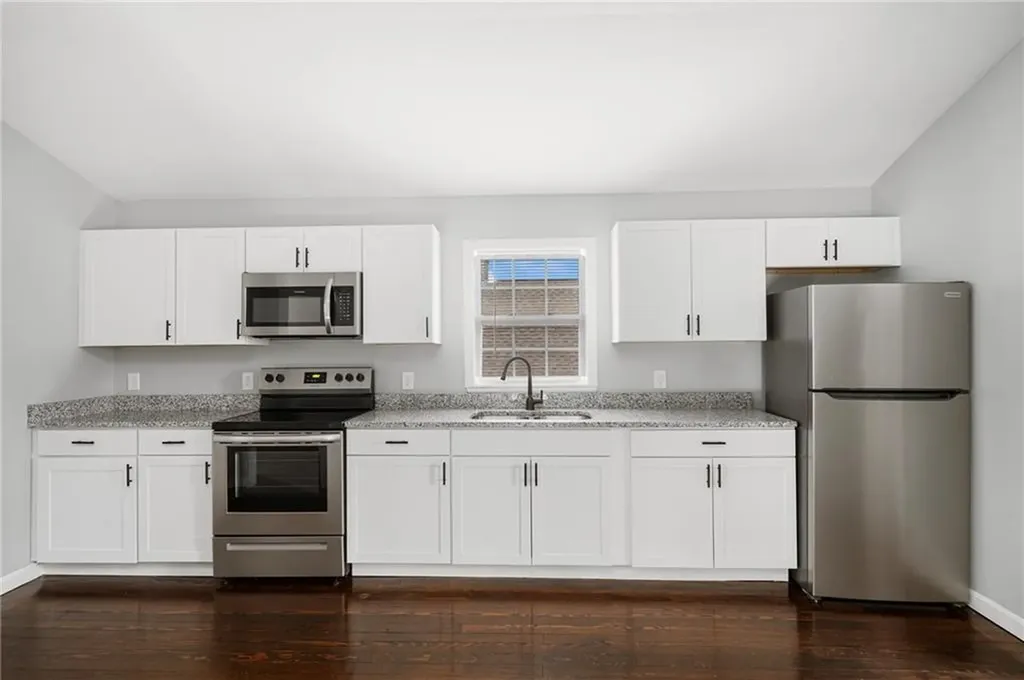 25 Ordway Street Pawtucket RI 02861