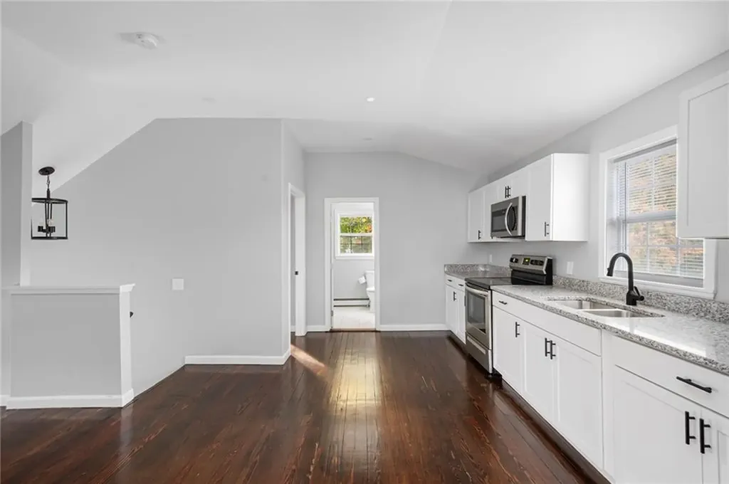 25 Ordway Street Pawtucket RI 02861