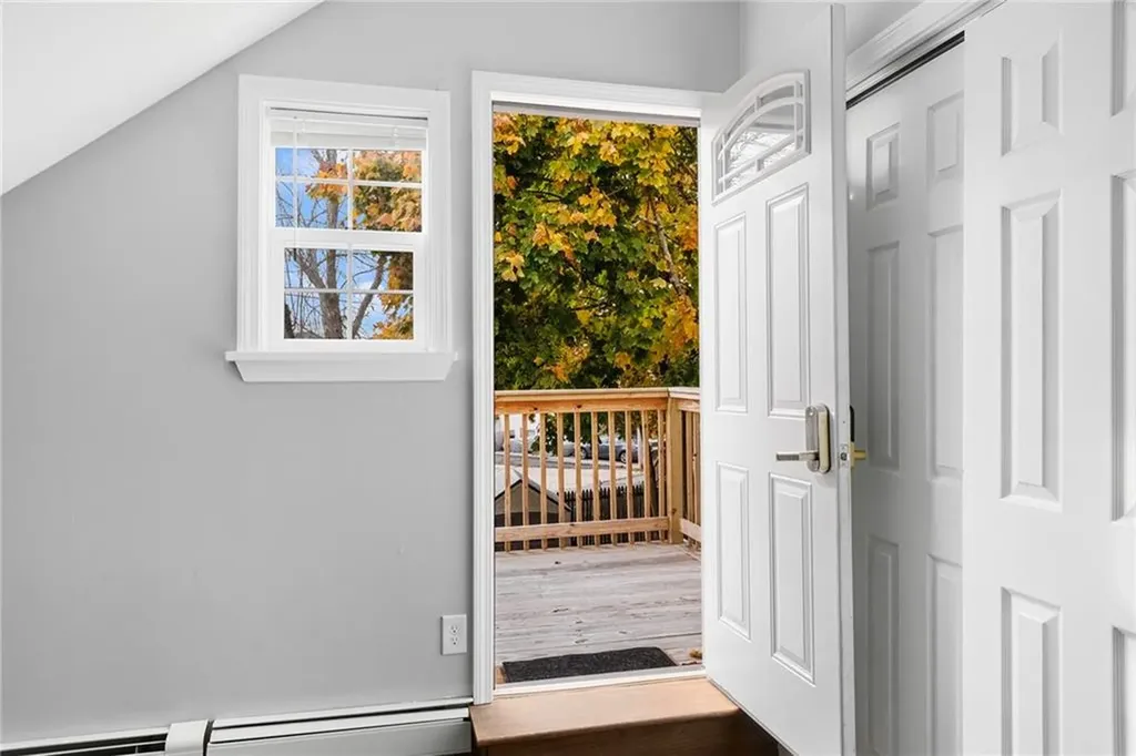 25 Ordway Street Pawtucket RI 02861