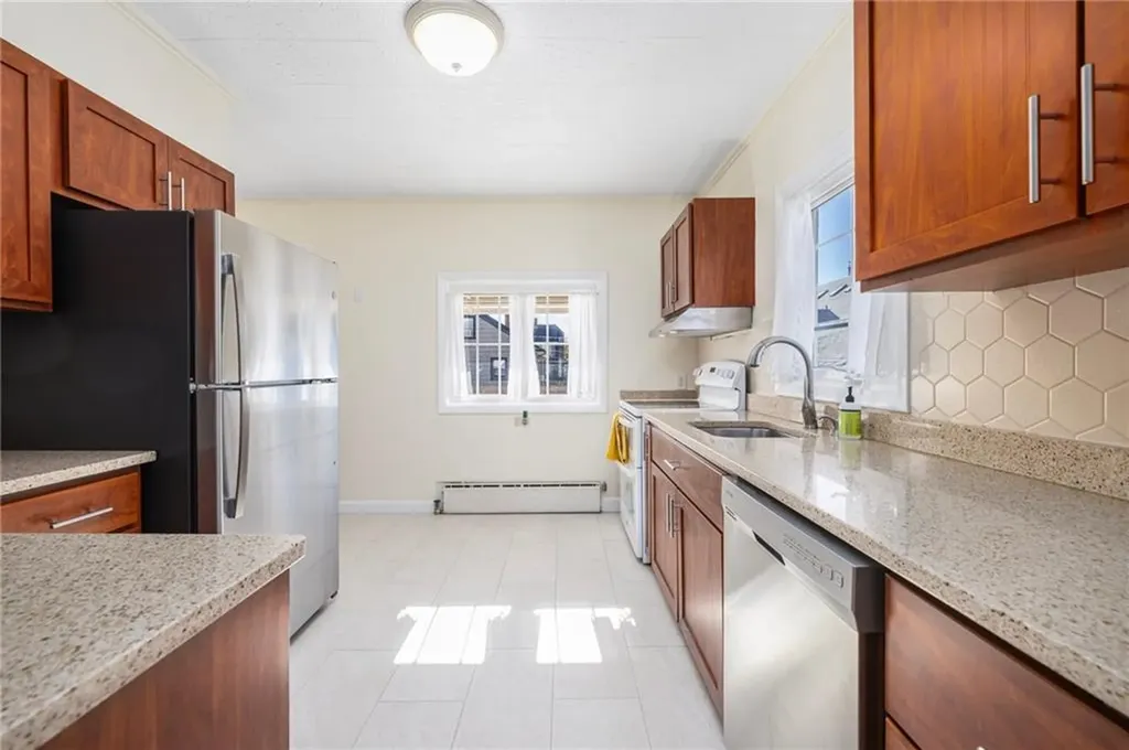 140 Sinclair Avenue Cranston RI 02907