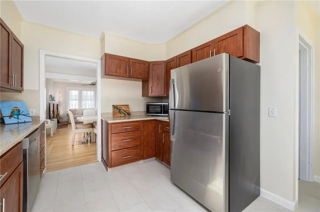 140 Sinclair Avenue Cranston RI 02907