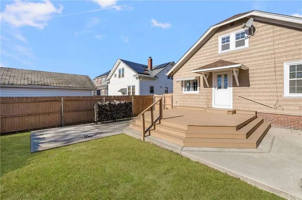 140 Sinclair Avenue Cranston RI 02907