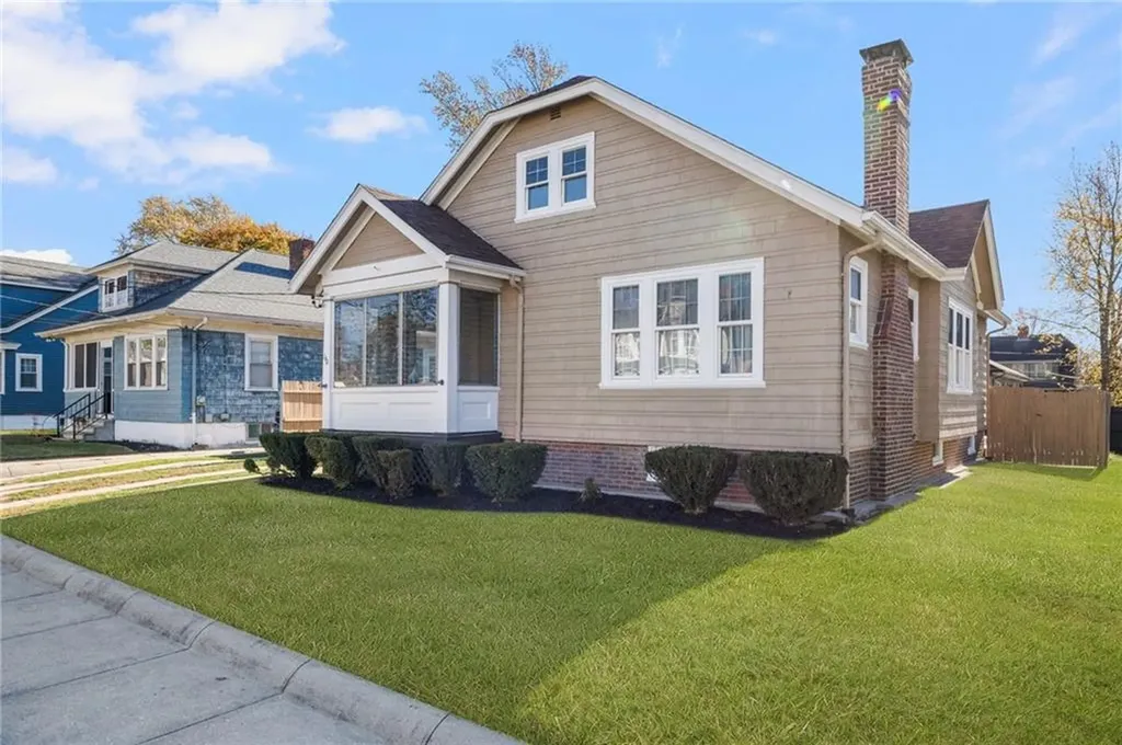 140 Sinclair Avenue Cranston RI 02907