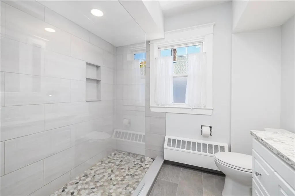140 Sinclair Avenue Cranston RI 02907