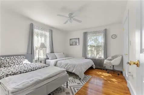 861 Aquidneck Avenue Middletown RI 02842