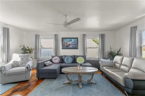 861 Aquidneck Avenue Middletown RI 02842