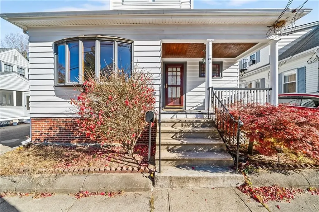 47 Clematis Street Providence RI 02908