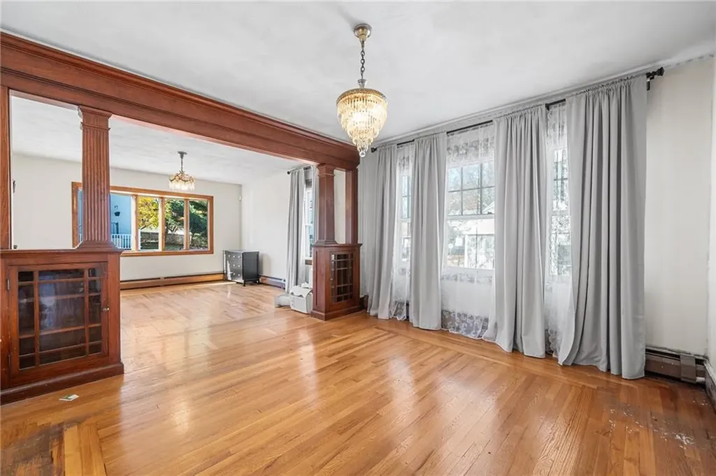 47 Clematis Street Providence RI 02908