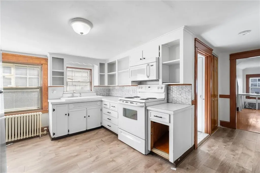 47 Clematis Street Providence RI 02908