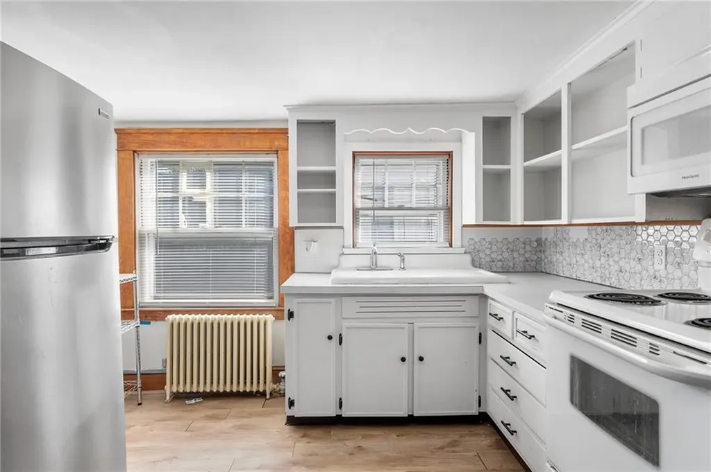 47 Clematis Street Providence RI 02908