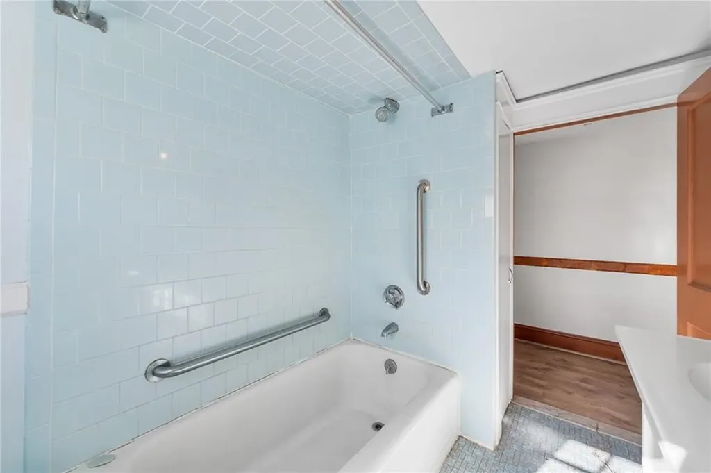 47 Clematis Street Providence RI 02908