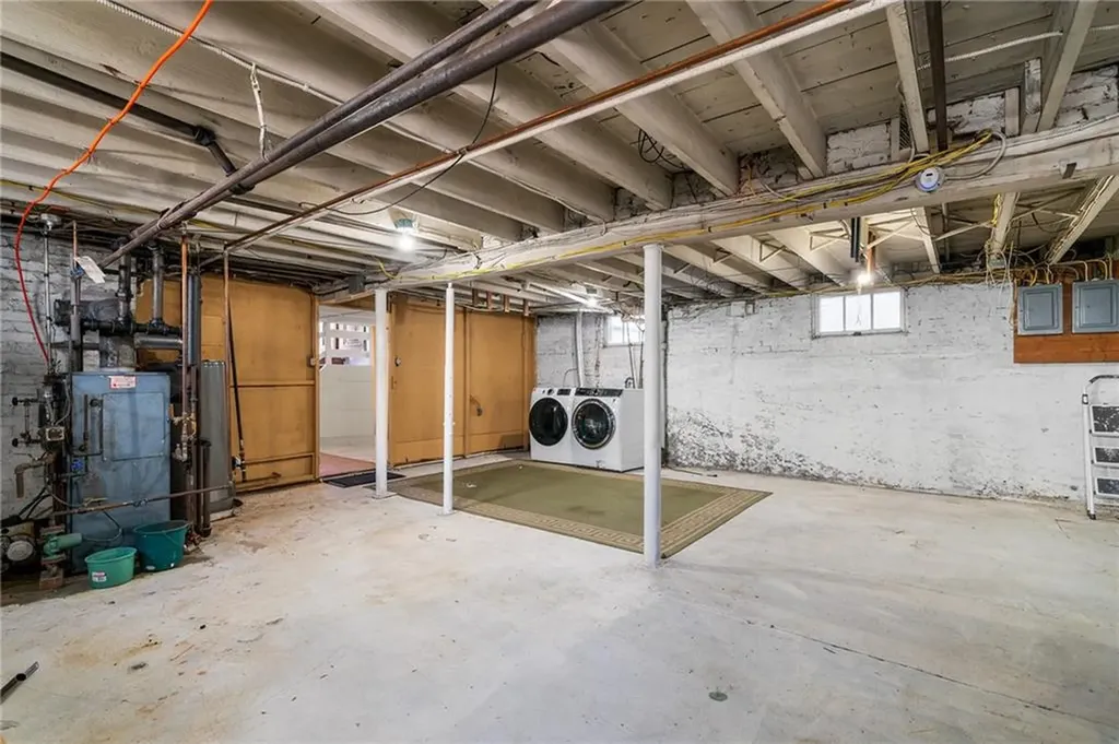 47 Clematis Street Providence RI 02908
