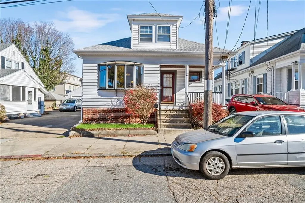 47 Clematis Street Providence RI 02908