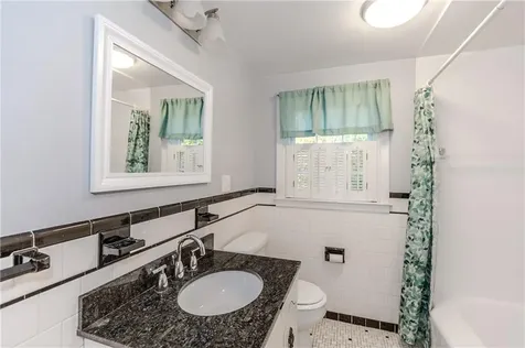 19 Coulters Road Cranston RI 02920