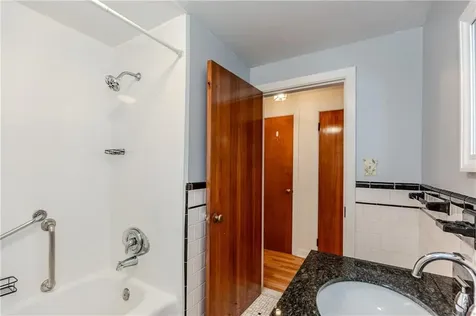 19 Coulters Road Cranston RI 02920