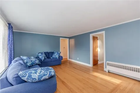 19 Coulters Road Cranston RI 02920