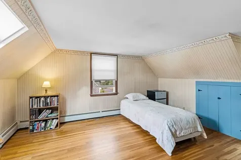 15 Terrace Avenue Tiverton RI 02878