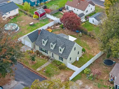 15 Terrace Avenue Tiverton RI 02878