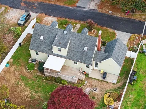 15 Terrace Avenue Tiverton RI 02878