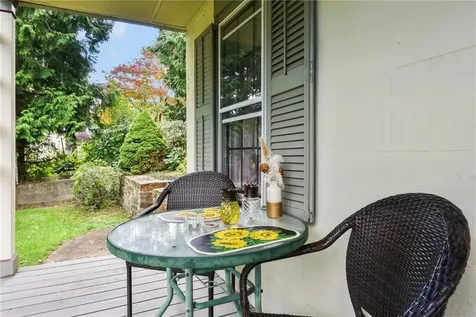 10 Prospect Street East Greenwich RI 02818