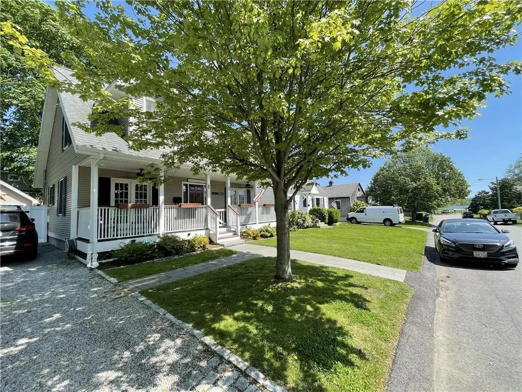 40 Keeher Avenue Newport RI 02840