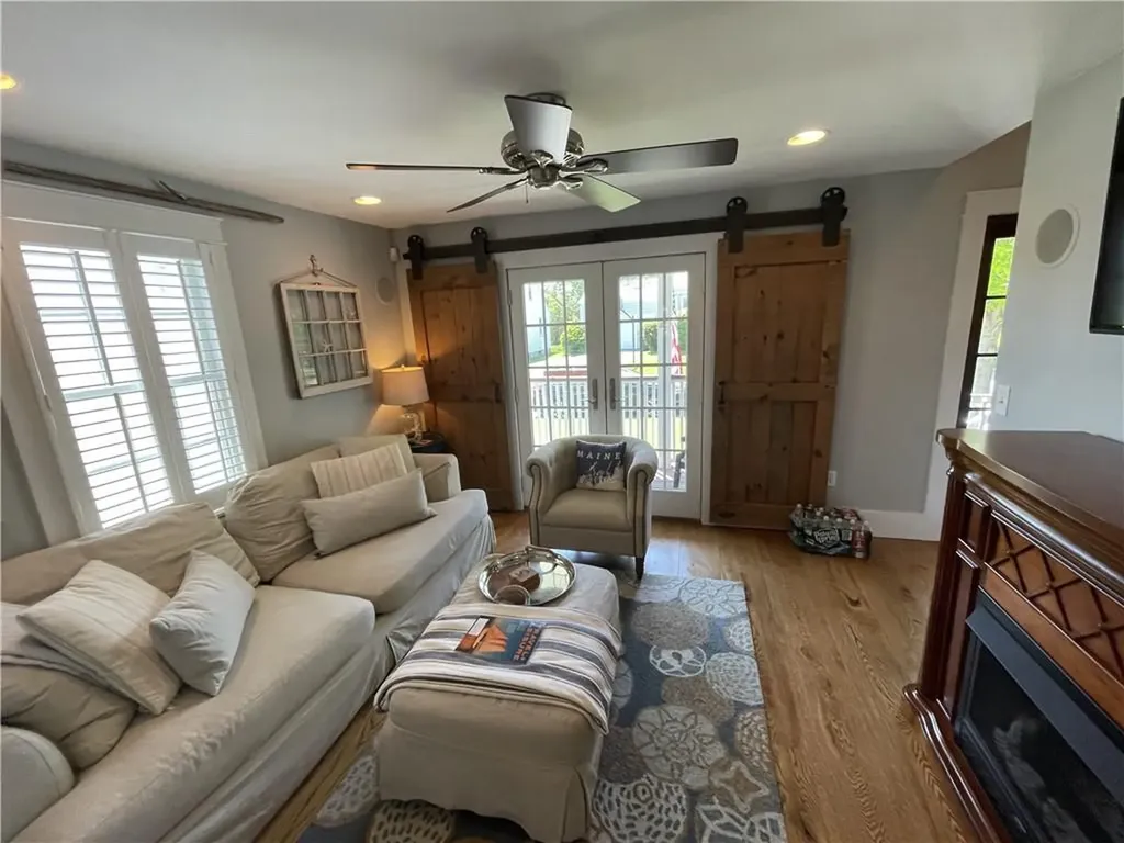 40 Keeher Avenue Newport RI 02840