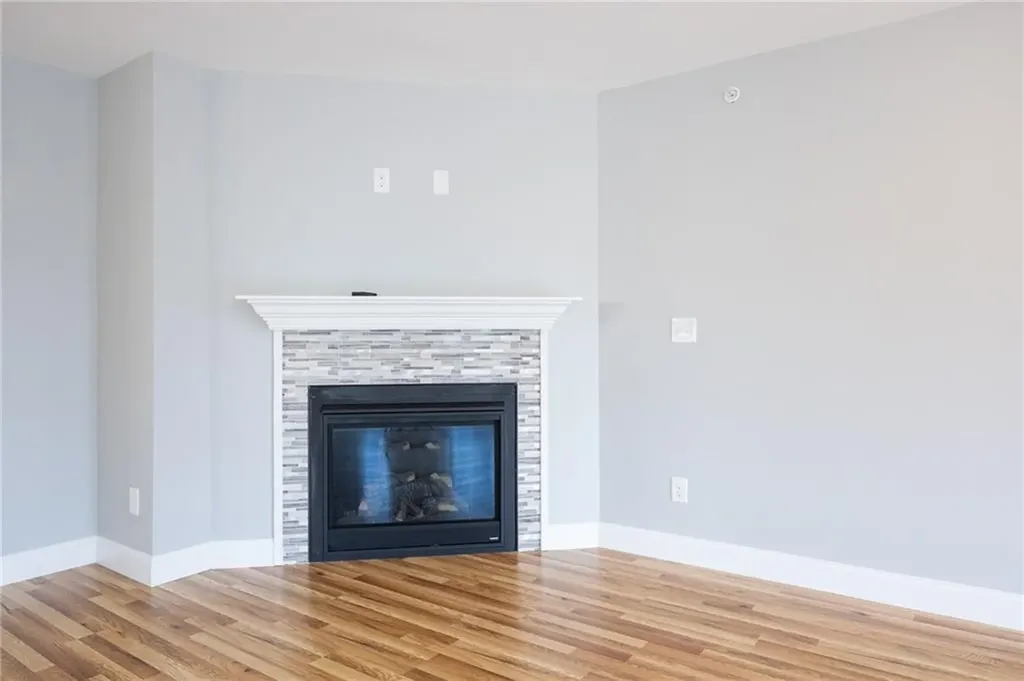 11 Gray Coach Lane Cranston RI 02921