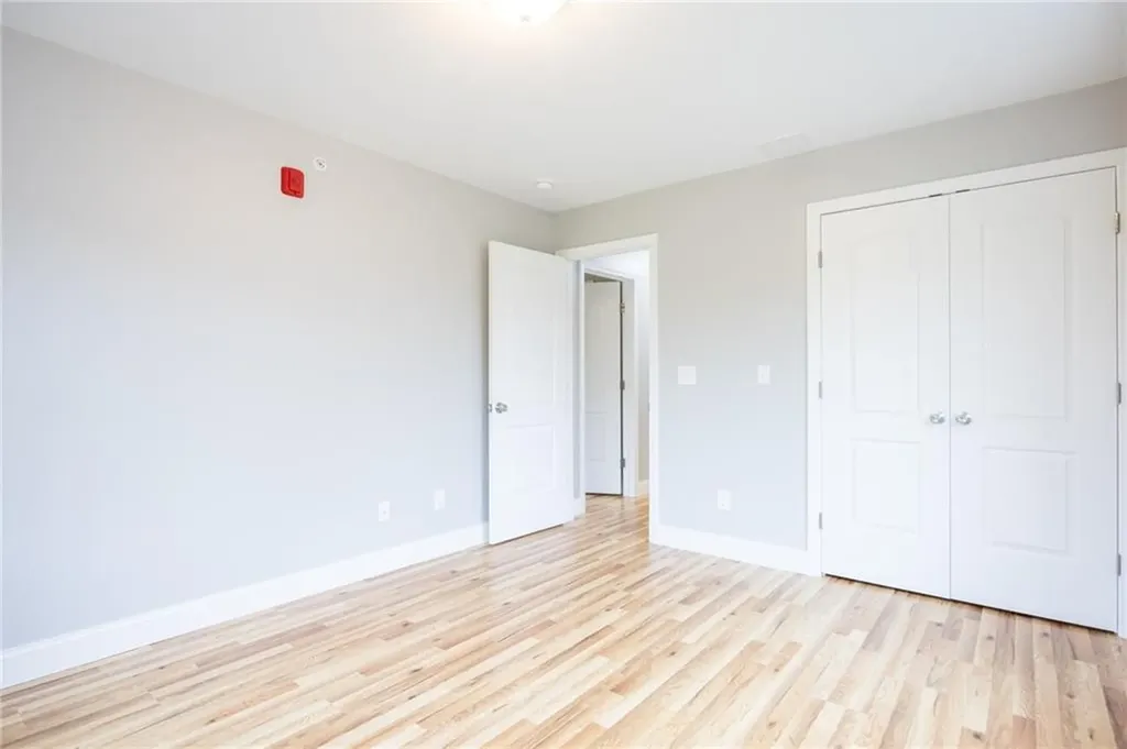 11 Gray Coach Lane Cranston RI 02921