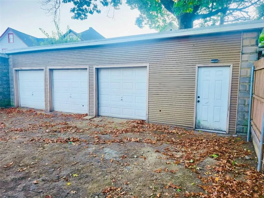 72 Ayrault Street Providence RI 02908