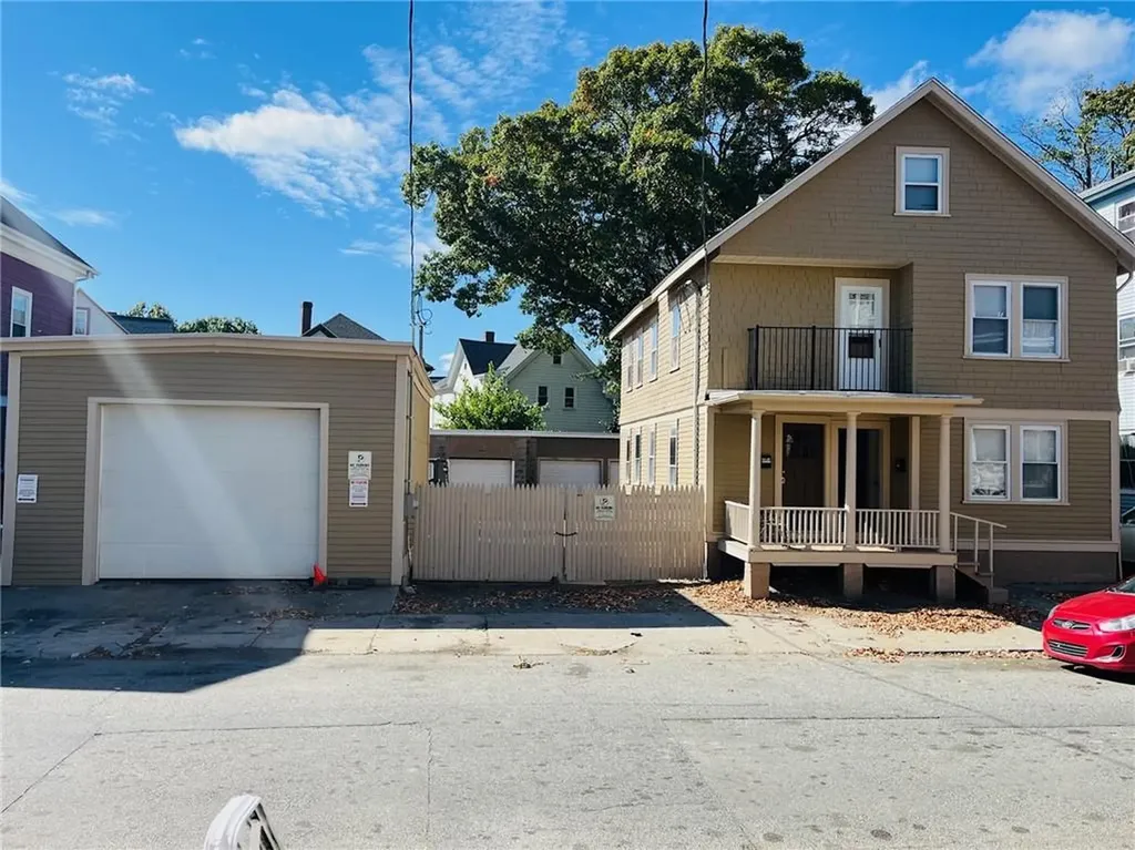 72 Ayrault Street Providence RI 02908