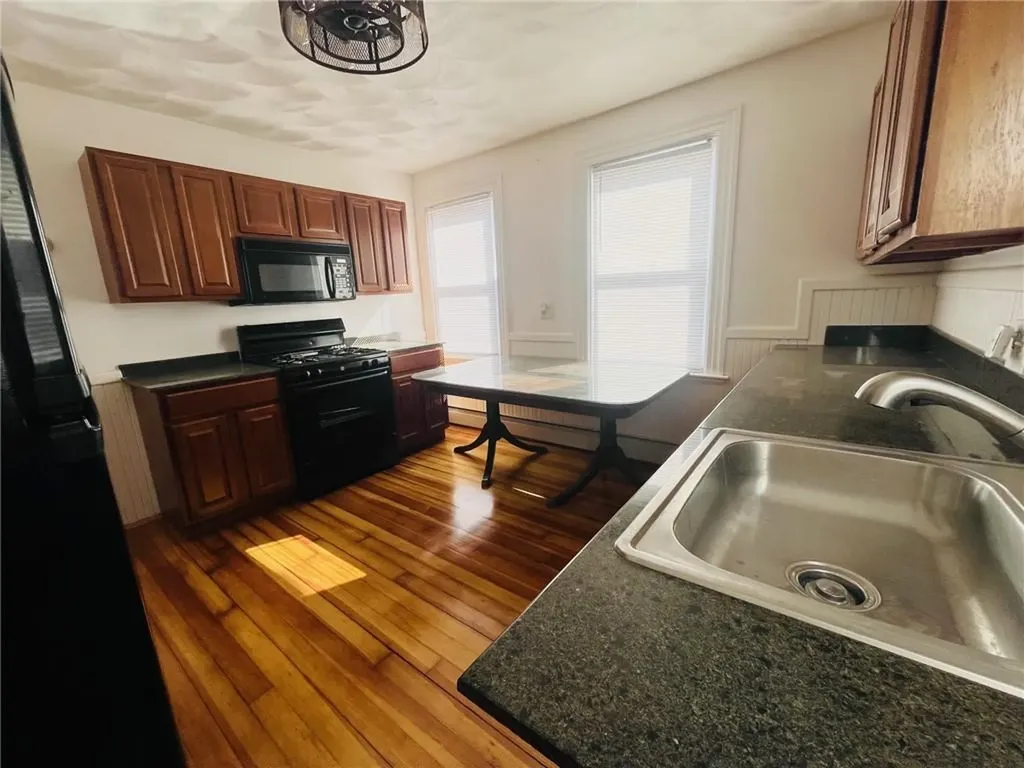 72 Ayrault Street Providence RI 02908