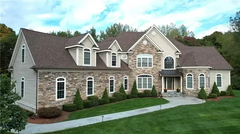 321 Greenville Road North Smithfield RI 02896