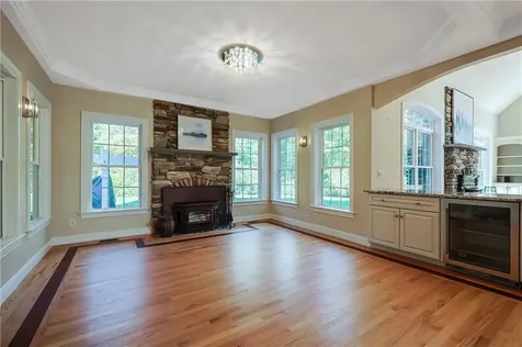 321 Greenville Road North Smithfield RI 02896