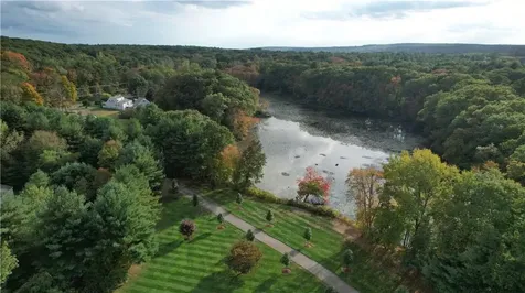 321 Greenville Road North Smithfield RI 02896