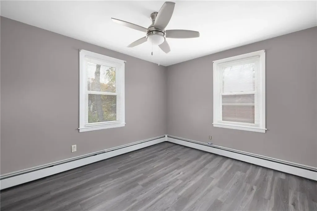 30 Dayton Avenue Warwick RI 02889