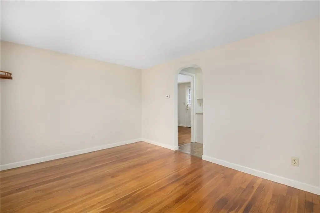 30 Dayton Avenue Warwick RI 02889