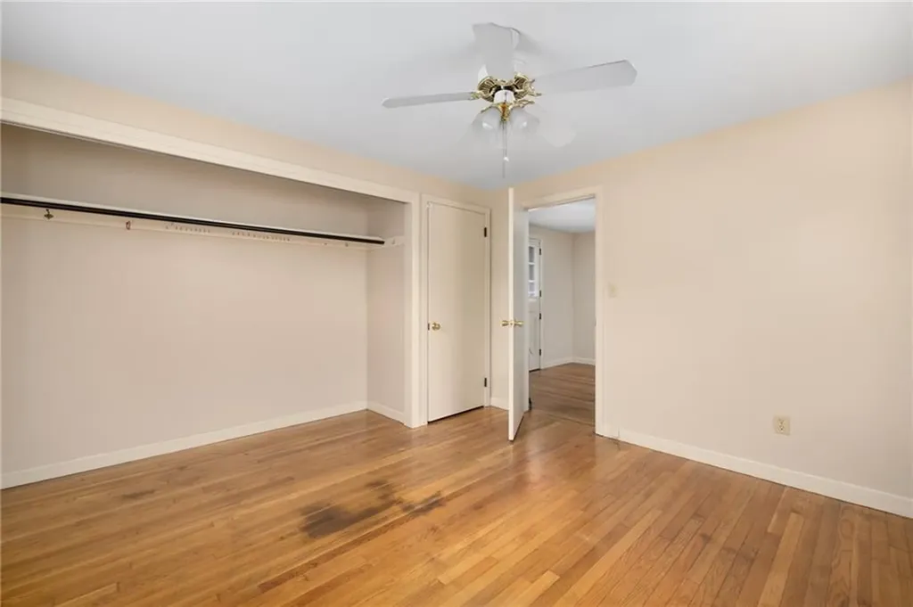 30 Dayton Avenue Warwick RI 02889
