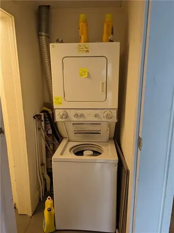 102 State Street Bristol RI 02809