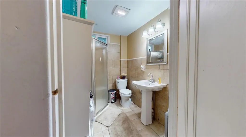 8 Mount Pleasant Avenue Providence RI 02908