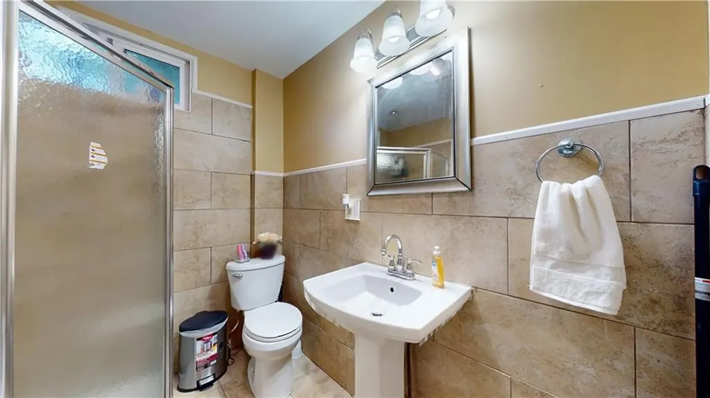 8 Mount Pleasant Avenue Providence RI 02908