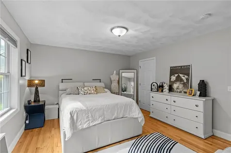 5 Oak Hill Drive Johnston RI 02919