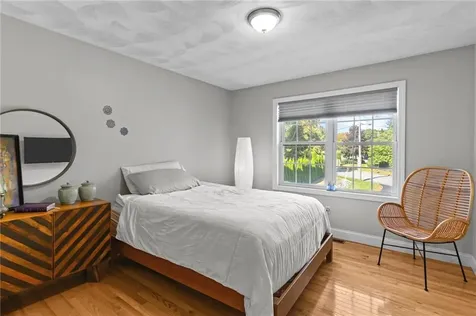 5 Oak Hill Drive Johnston RI 02919