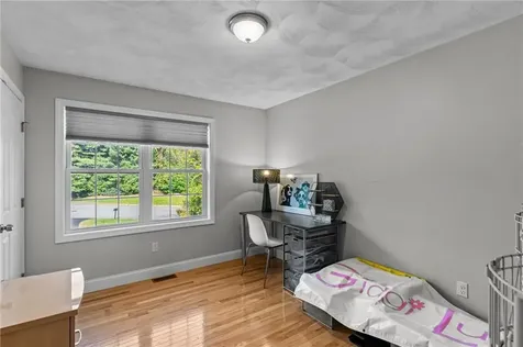 5 Oak Hill Drive Johnston RI 02919